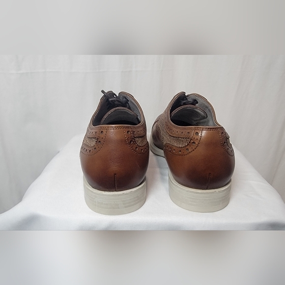 Kenneth Cole New York Two-Tone Brown Oxfords main image 5